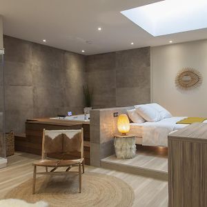 Privé Appartement met een Slaapkamer